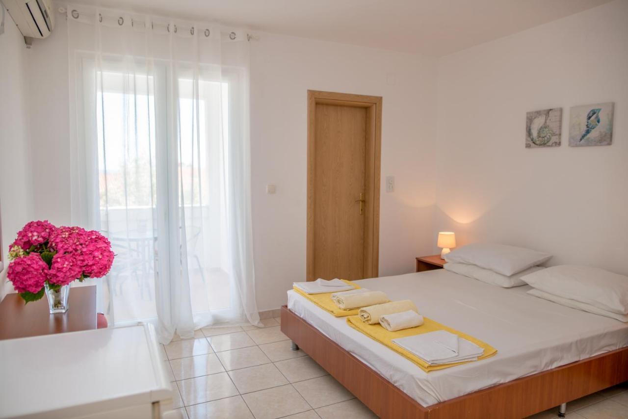 Apartman Zenta Petrovac Exterior foto